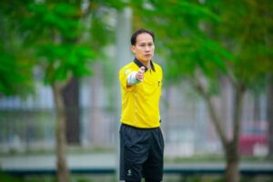 Soccer Referee Hand Signals Explained: A Visual Guide